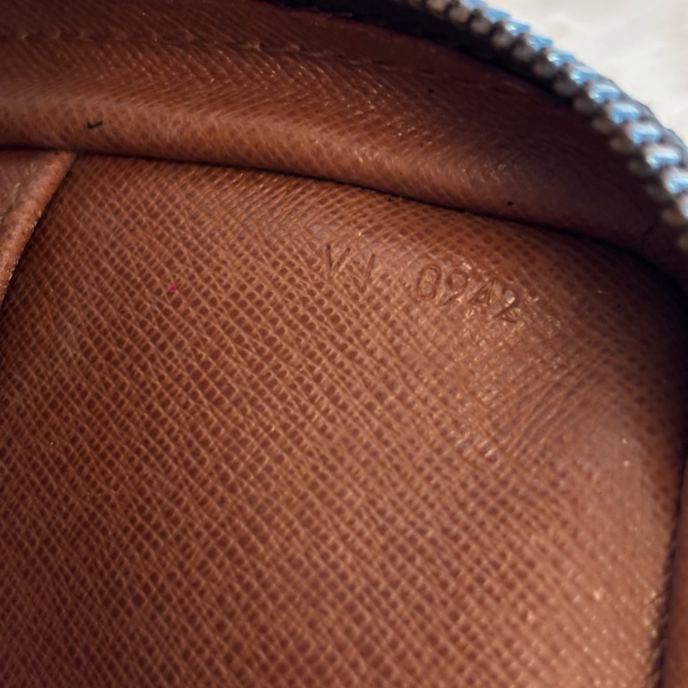 Authentic Louis Vuitton monogram briefcase laptop bag - Picture 9 of 9